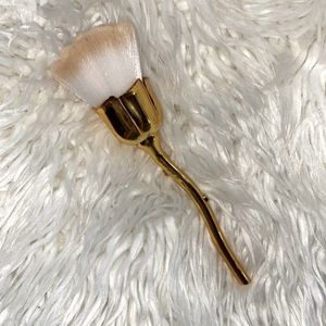Rose makeup brushe
